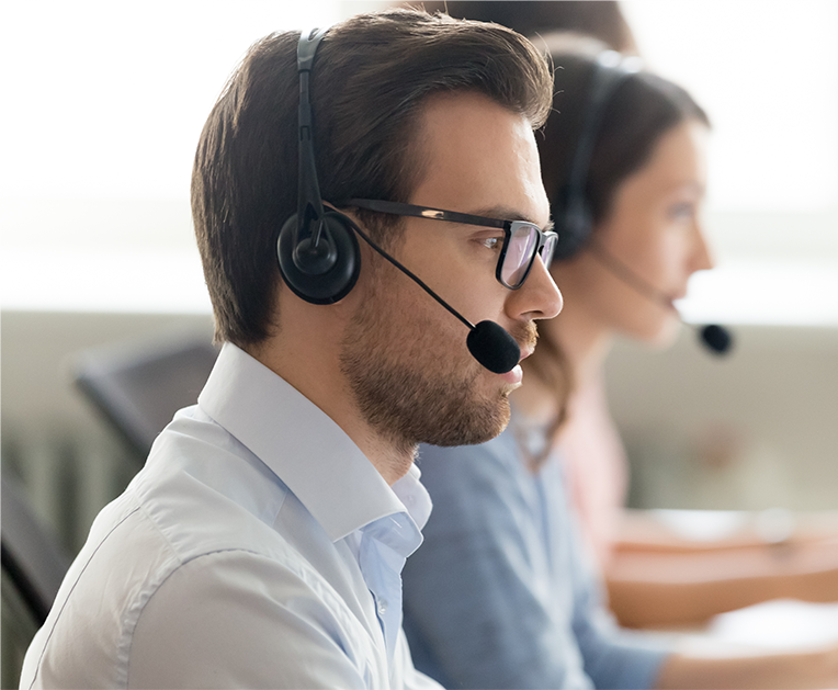 Nuestros asesores te brindan asistencia telefónica en cualquier situación de emergencia.